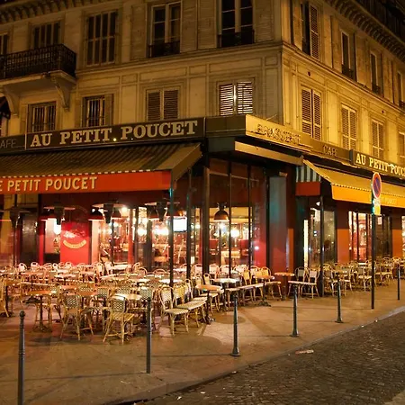 Avec 2 chambre * Paris